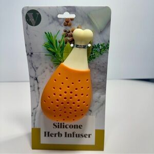 NWT. vita goods. Silicone herb and broth infuser adding